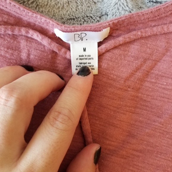 High low tee - Picture 3 of 4